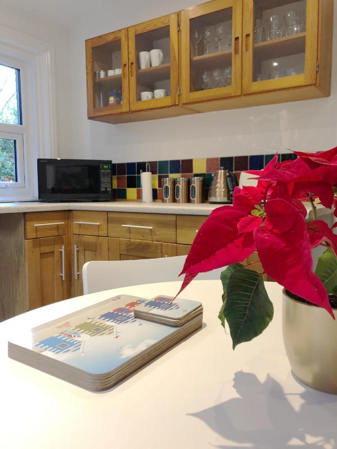 Summer Breeze. 3-Bed Apartment Close To The Beach Bournemouth Eksteriør billede